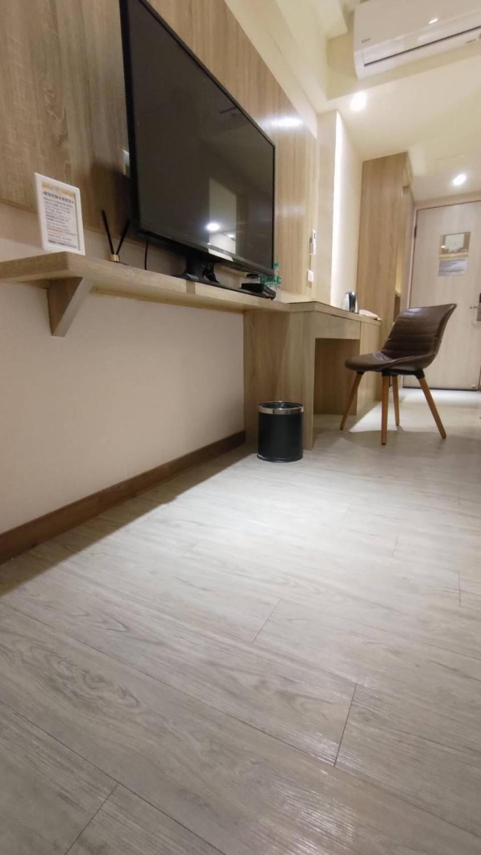 Sung Tai Hotel Kaohsziung Kültér fotó