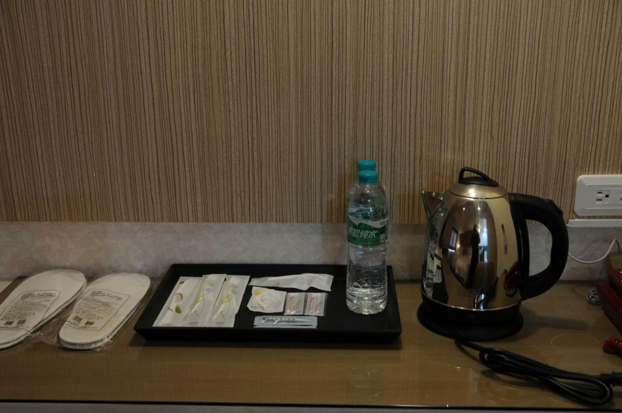 Sung Tai Hotel Kaohsziung Kültér fotó