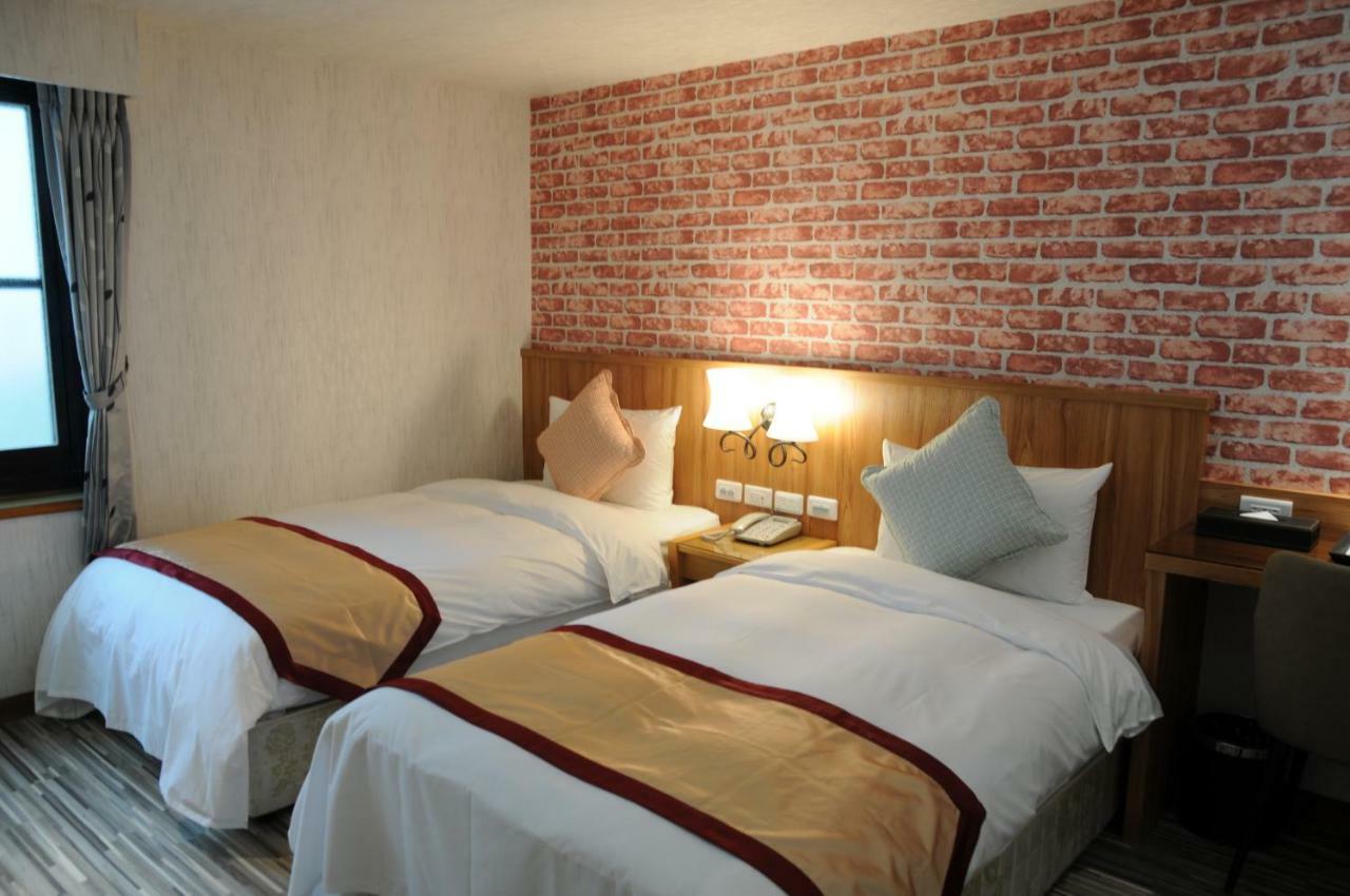 Sung Tai Hotel Kaohsziung Kültér fotó